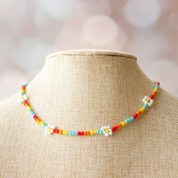 Jewelry - Rainbow Daisy Beaded Necklace